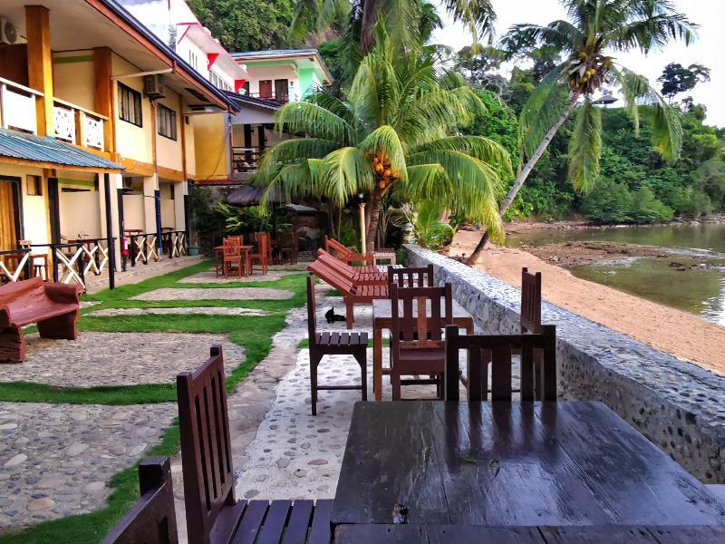 Four Seasons Seaview Hotel El Nido Esterno foto